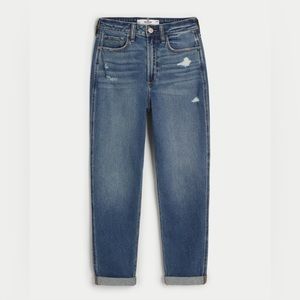 Curvy Ultra High-Rise mom Jeans 👖 Size: 25W | Condition: Good 
SKU:0016